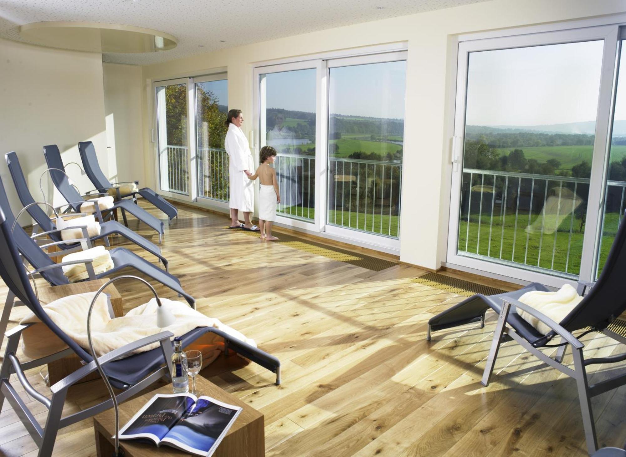 Landhotel Weserblick Beverungen Ngoại thất bức ảnh